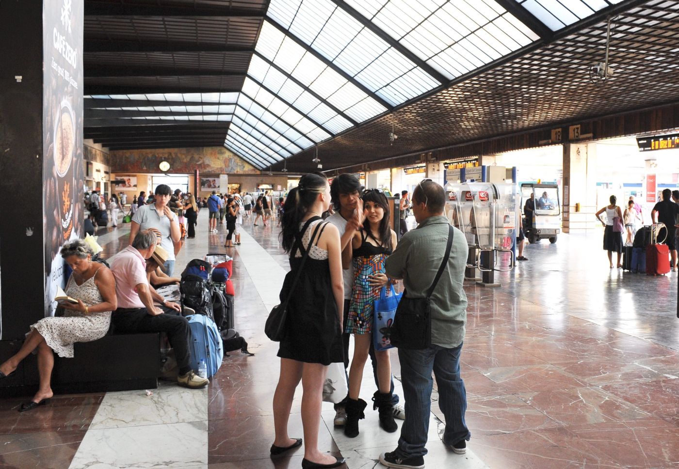 Stazione Santa Maria Novella, via libera al restauro dell'orologio storico della biglietteria